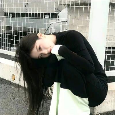 出墙花 海报